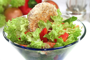Image showing Mixed salad with toast
