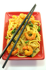 Image showing Pasta with asian shrimp