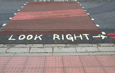 Image showing Look Right sign