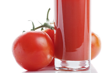 Image showing Glass of tomato juice closeup