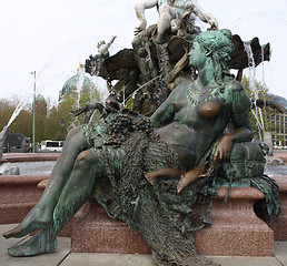 Image showing Neptunbrunnen