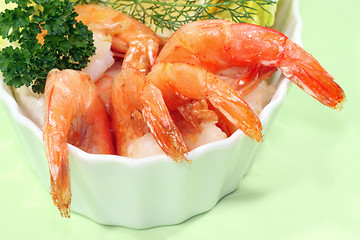 Image showing Starter with shrimps