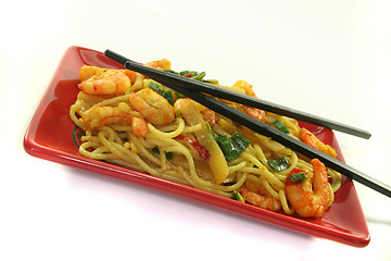 Image showing Pasta with asian shrimp