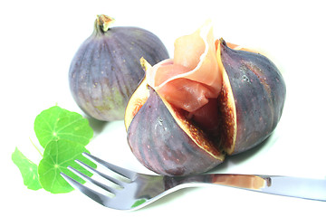 Image showing Figs with Serrano ham