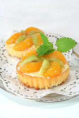 Image showing Mandarin tartlet with lemon balm