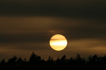 Image showing Island ach clouds