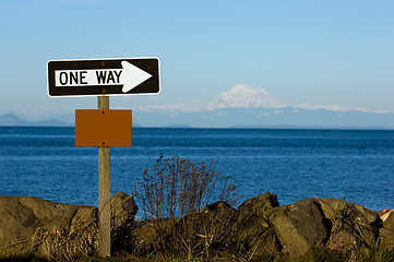 Image showing One way sign