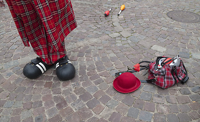 Image showing Clown with props