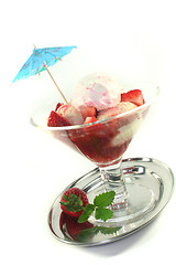 Image showing Strawberry ice cream