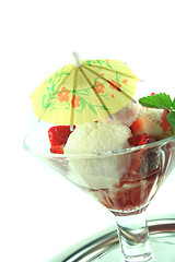 Image showing Strawberry ice cream