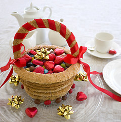 Image showing Candy basket