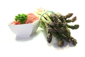 Image showing green asparagus with ham