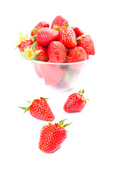 Image showing strawberries in the bowl