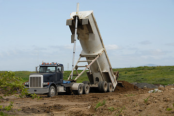 Image showing Dump truck