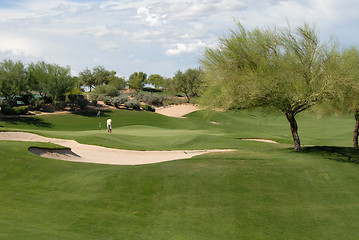 Image showing Putting