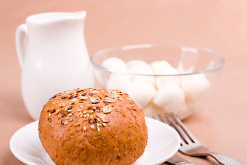 Image showing bread and mozzarella