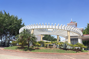 Image showing Tropical luxury resort entrance