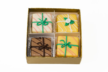 Image showing Petit fours