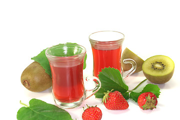 Image showing strawberry-kiwi tea