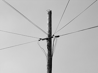 Image showing Pole and cables