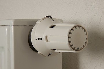 Image showing Heating valve