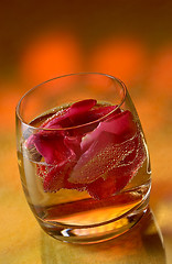 Image showing Cocktail with roses