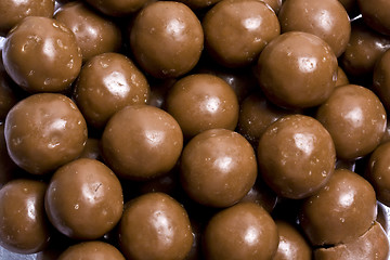 Image showing Chocolate ball background