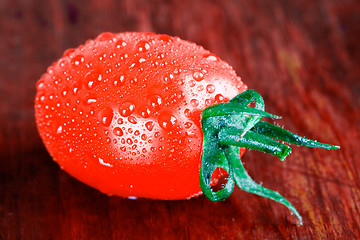 Image showing wet tomato