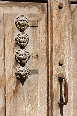 Image showing Lion head shaped door bells