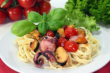 Image showing Pasta with seafood