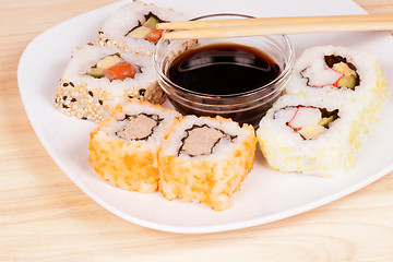 Image showing Maki sushi with soy sauce