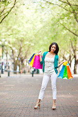 Image showing Black woman shopping