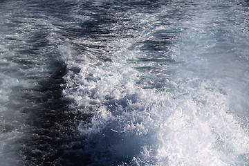 Image showing water behind a ship