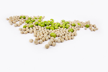 Image showing Peas isolated on White