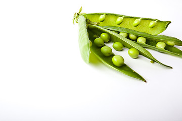 Image showing Peas isolated on White