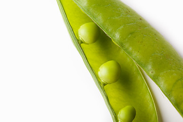 Image showing Peas isolated on White