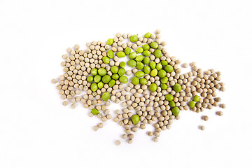 Image showing Peas isolated on White