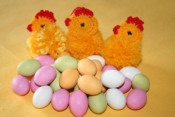 Image showing Candy eggs