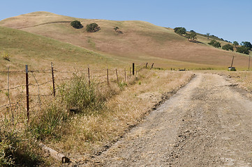 Image showing Brown hills