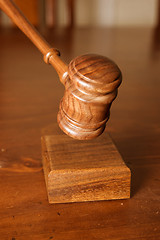 Image showing decision made judges gavel hitting