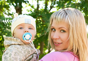 Image showing happy mum and her boy