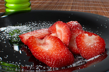 Image showing Sugared strawberries