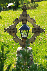 Image showing Wooden cross and sparrow 