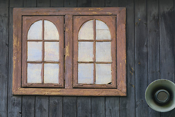 Image showing old window 