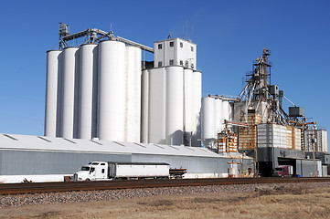 Image showing Grain facility