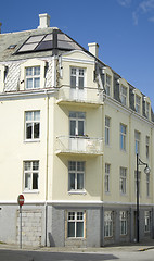 Image showing Apartment building