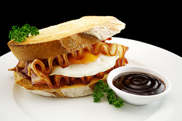 Image showing Bacon And Egg Sandwich