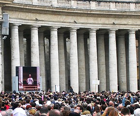 Image showing St.Peter square in Rome, during the Angelus