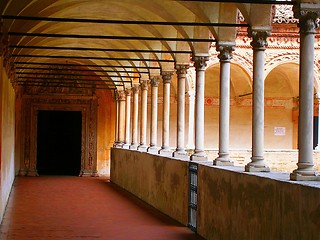 Image showing The cloister, Certosa of Pavia