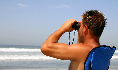 Image showing Binoculars Man